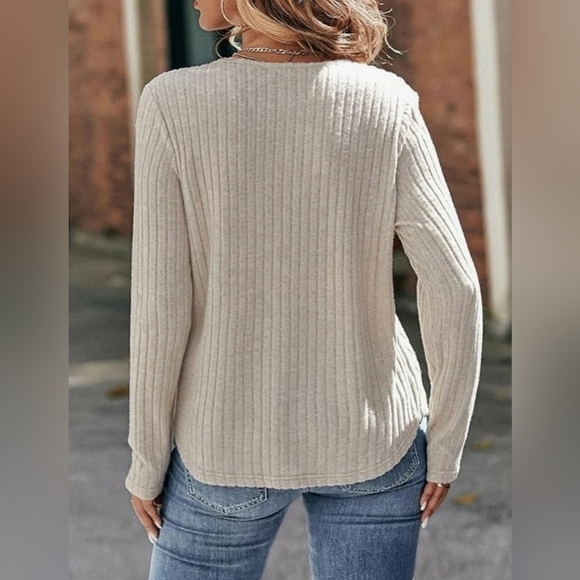 Womens Apricot Sweater Pit Brushed Long Sleeve Sheer Embroidered Shoulders NWOT - Picture 9 of 9